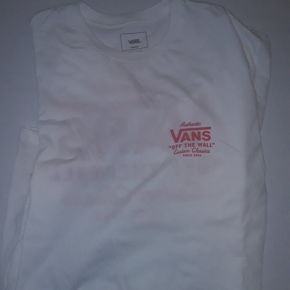 Vans white T-shirt authentic off the wall